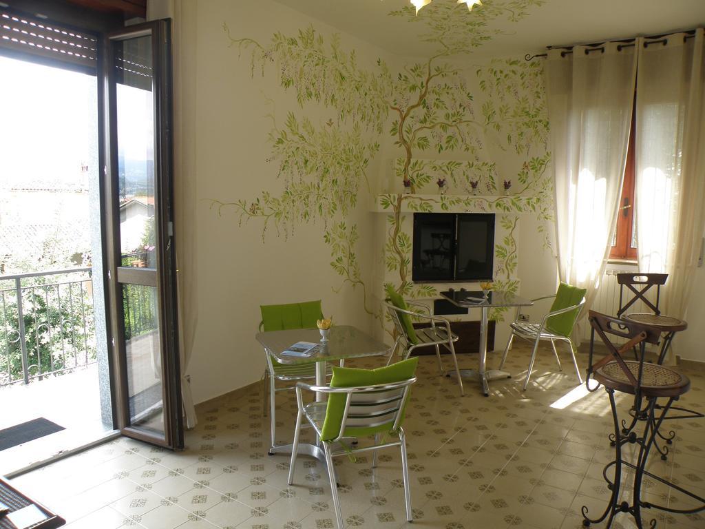 B&B Villa Mirella Casnate Con Bernate Exteriör bild