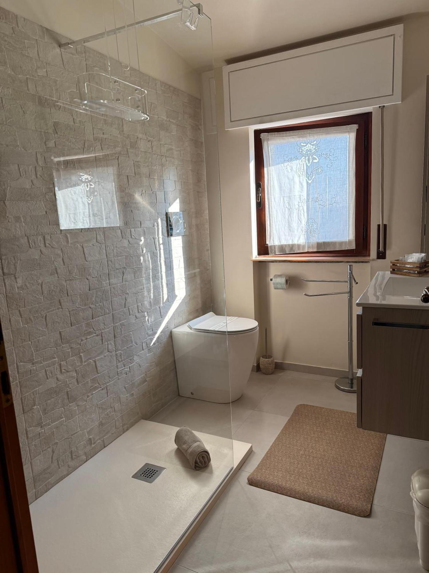 B&B Villa Mirella Casnate Con Bernate Exteriör bild