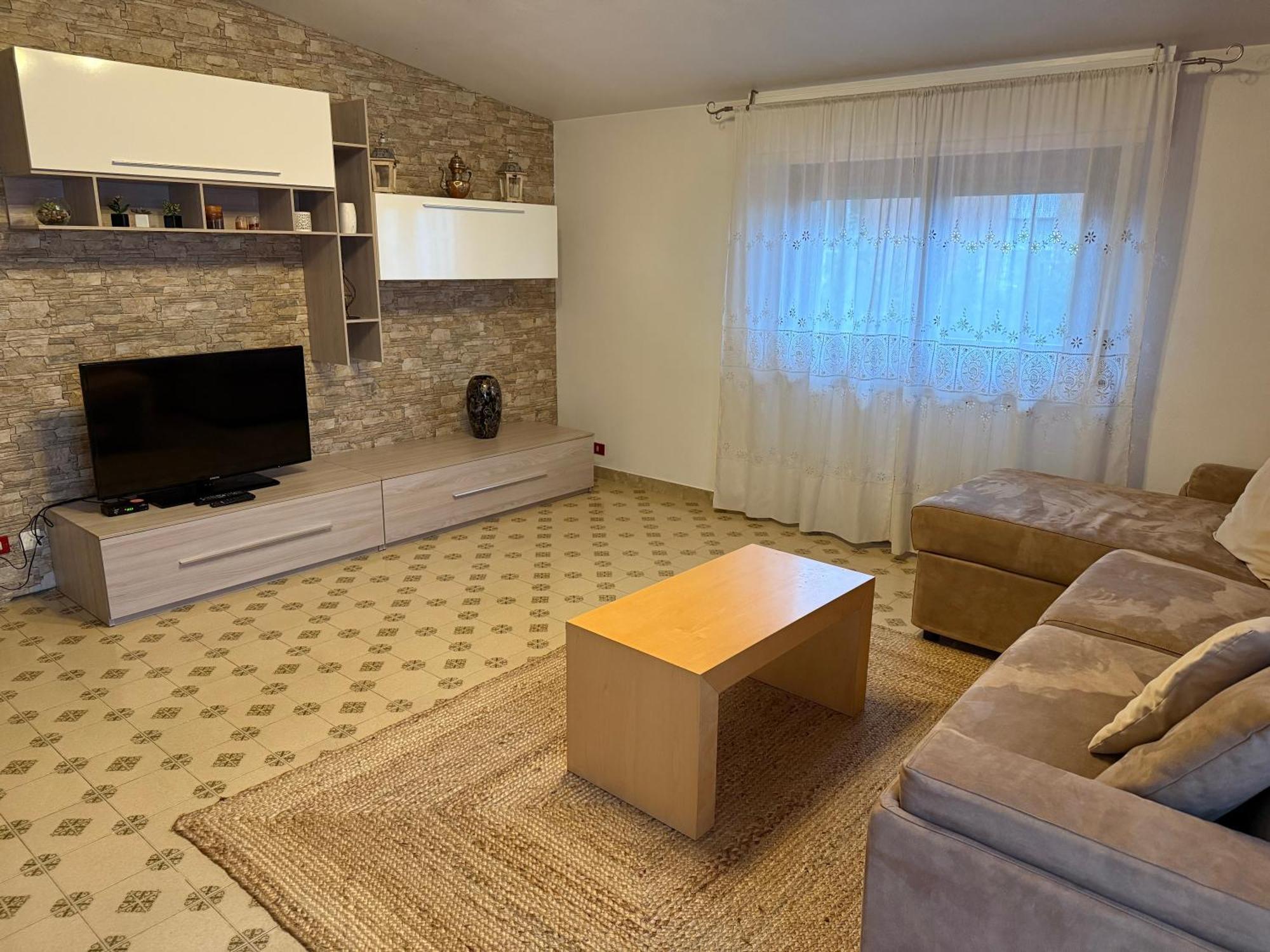 B&B Villa Mirella Casnate Con Bernate Exteriör bild