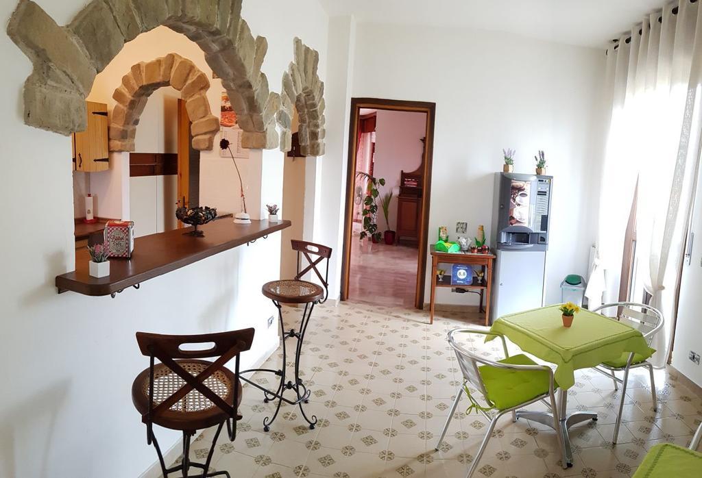 B&B Villa Mirella Casnate Con Bernate Exteriör bild