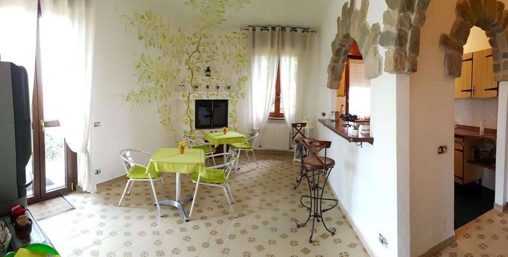 B&B Villa Mirella Casnate Con Bernate Exteriör bild